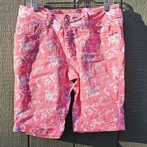 Royal For Me YMI Floral Capris Size 14